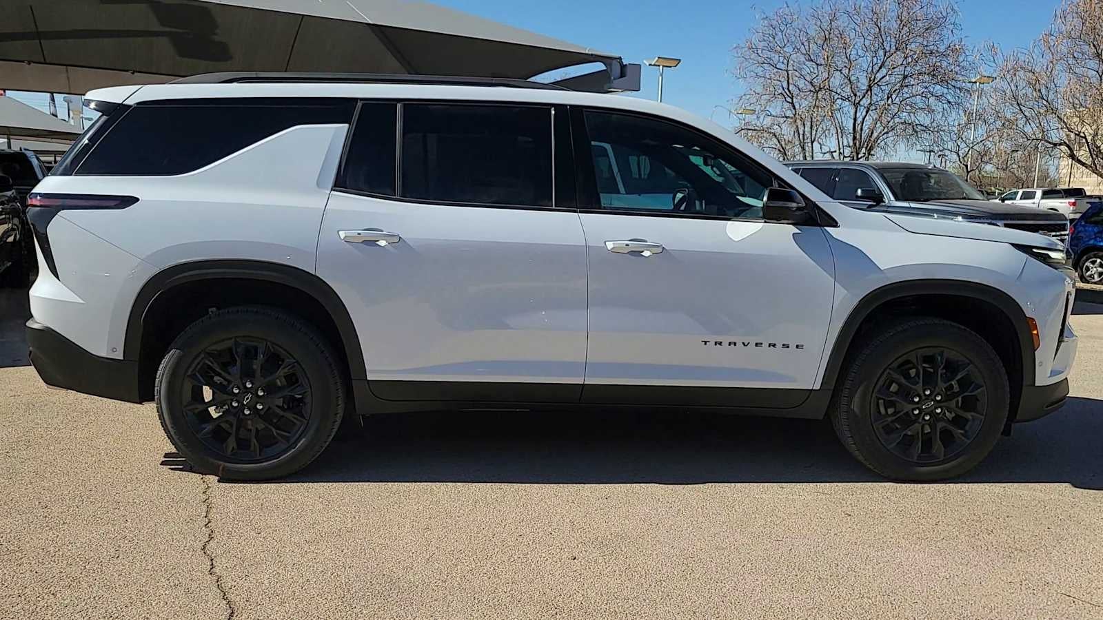 2026 Chevrolet Traverse — side profile view