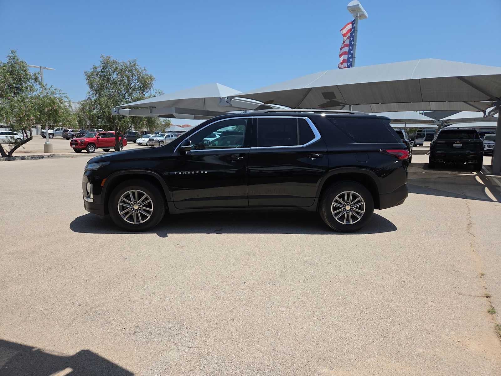 2023 Chevrolet Traverse — detail view