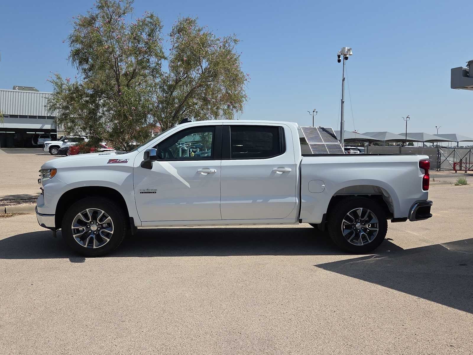 2026 Chevrolet Silverado 1500 — detail view